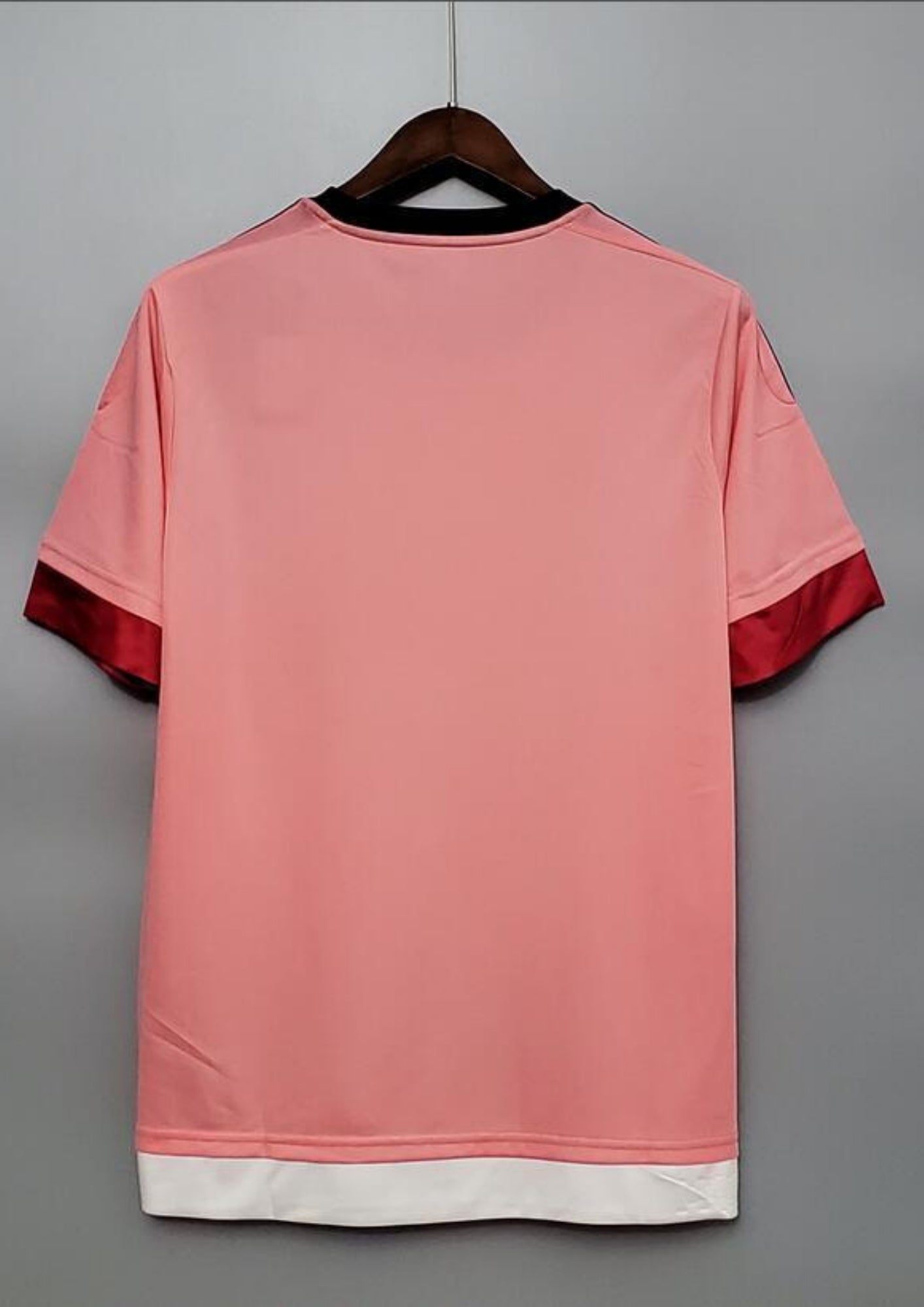 Juventus Extérieur 15/16 - Adidas Jeep (Rose iconique) GoalKits