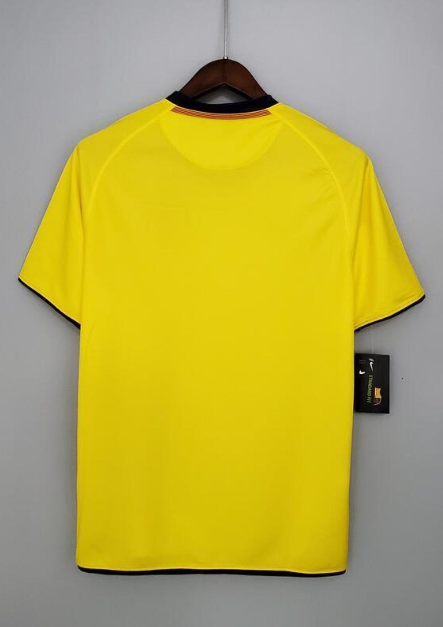 Maillot FC Barcelone Extérieur – Édition Rétro "Unicef" Jaune GoalKits