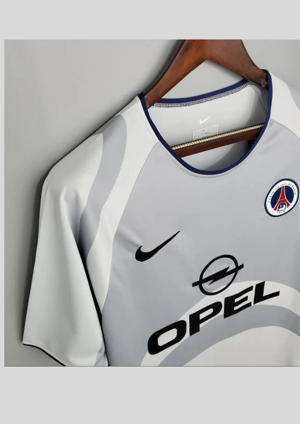 Collector : Maillot PSG 2004-2005 – Version Domicile GoalKits