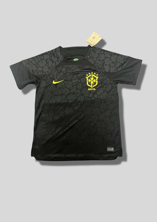Brésil (Black Panther) Noir, motifs léopard ton sur ton, logos Nike et CBF jaunes. GoalKits