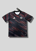 Bayern Munich Pre-Match 24/25 - Noir & Rouge Abstrait GoalKits