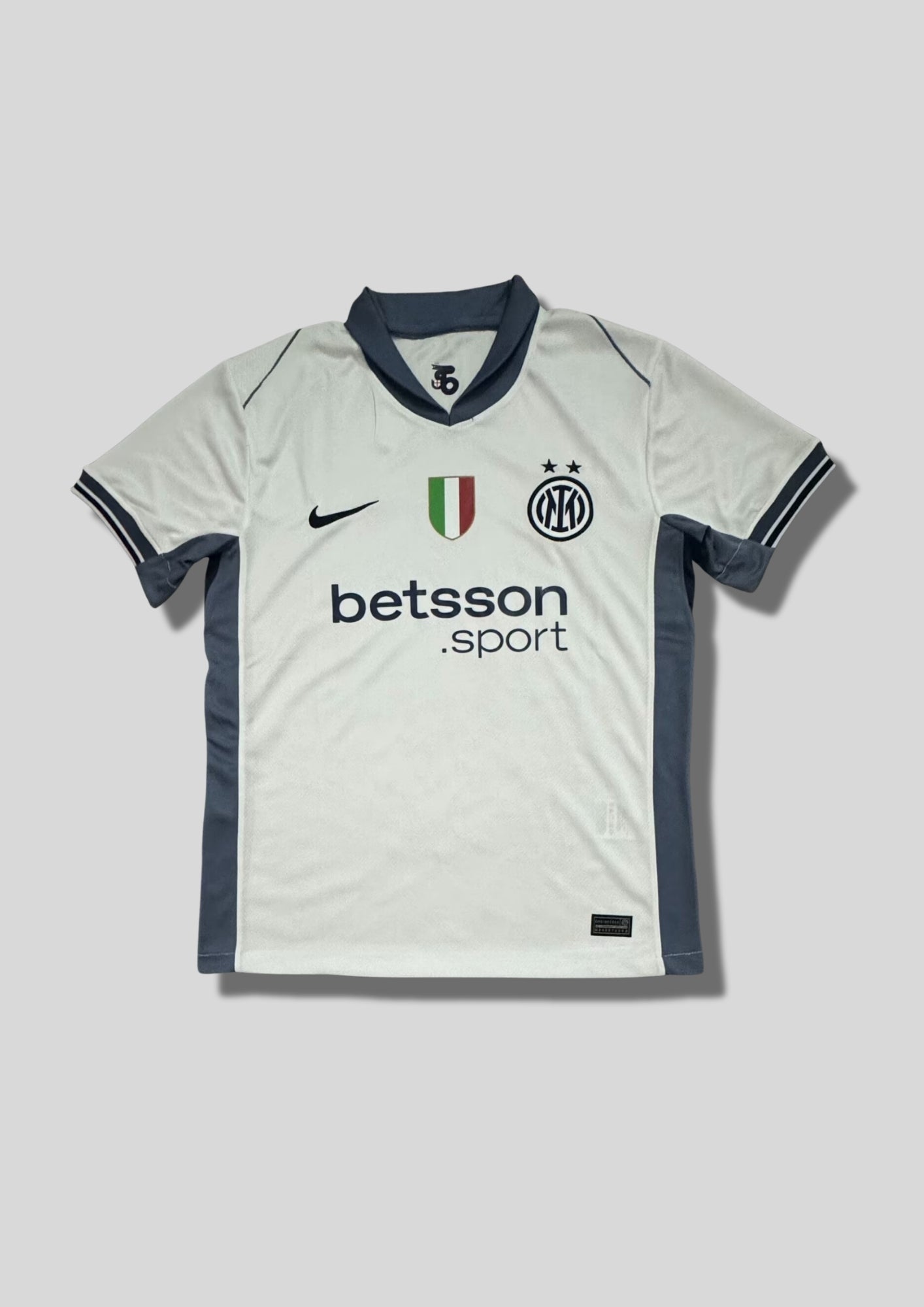 Inter Milan Third 24/25 - Nike Betsson.sport Gris Perle & Anthracite GoalKits
