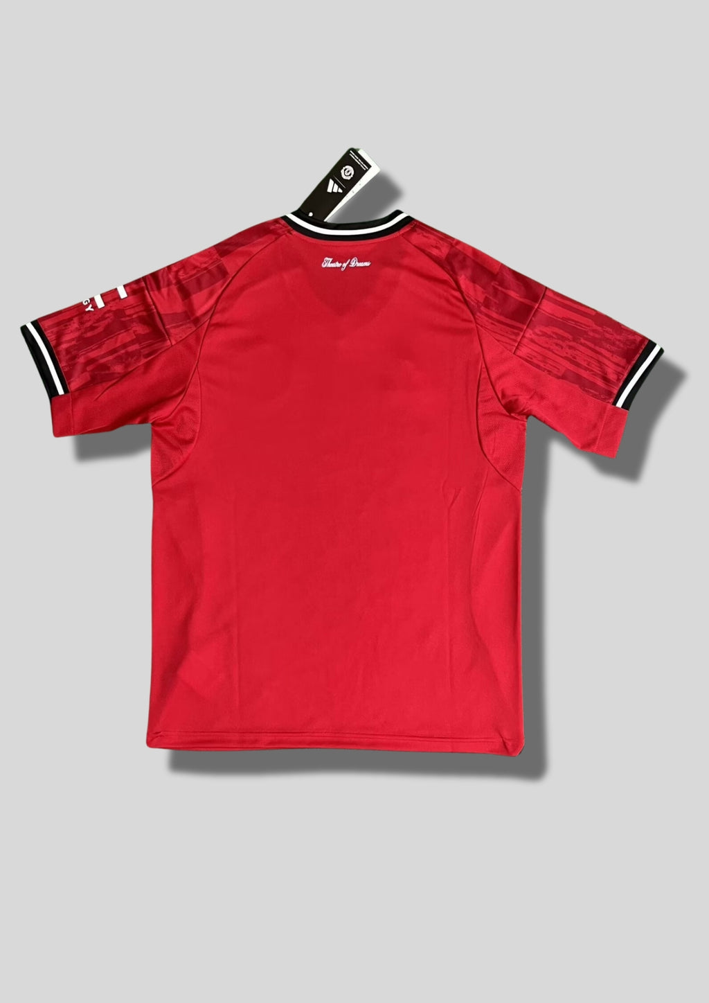 Maillot Rouge Manchester United – Dégradé Latéral & Détails Noirs GoalKits