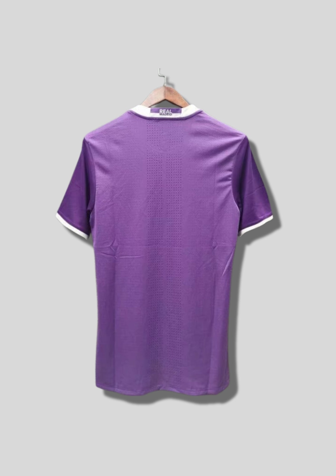 Maillot Real Madrid Extérieur 2016/17 – Édition "Purple" Fly Emirates GoalKits