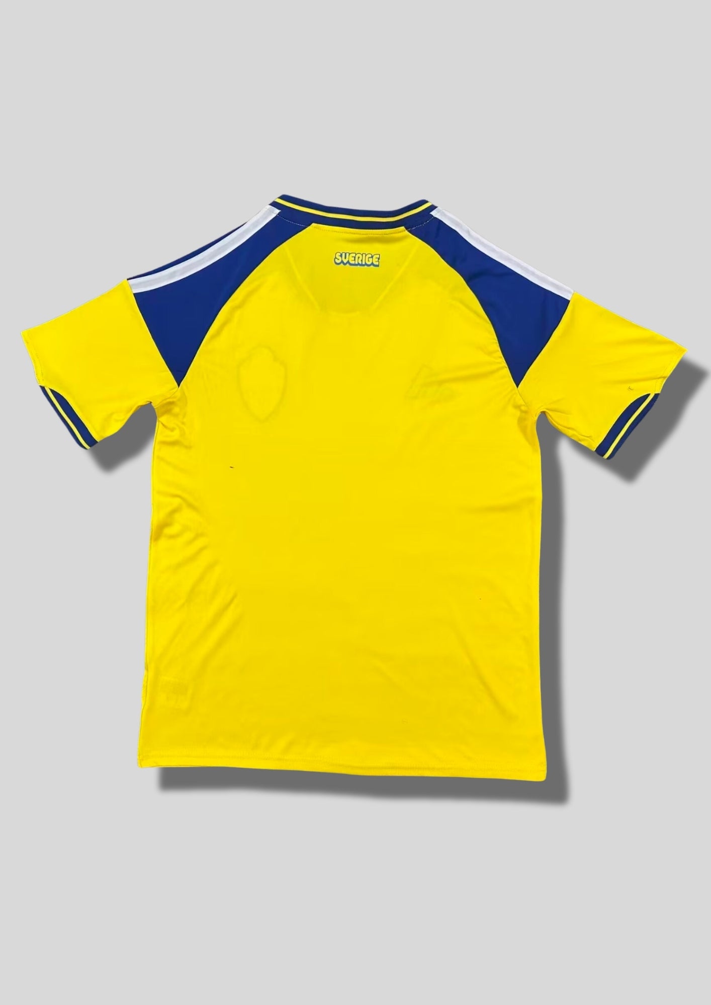 Maillot Suède Domicile – Édition "Floral Heritage" GoalKits