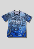 Real Madrid : Maillot d'entraînement / Édition Spéciale – Dégradé bleu ciel vers bleu roi avec le motif Dragon japonais intégral. GoalKits