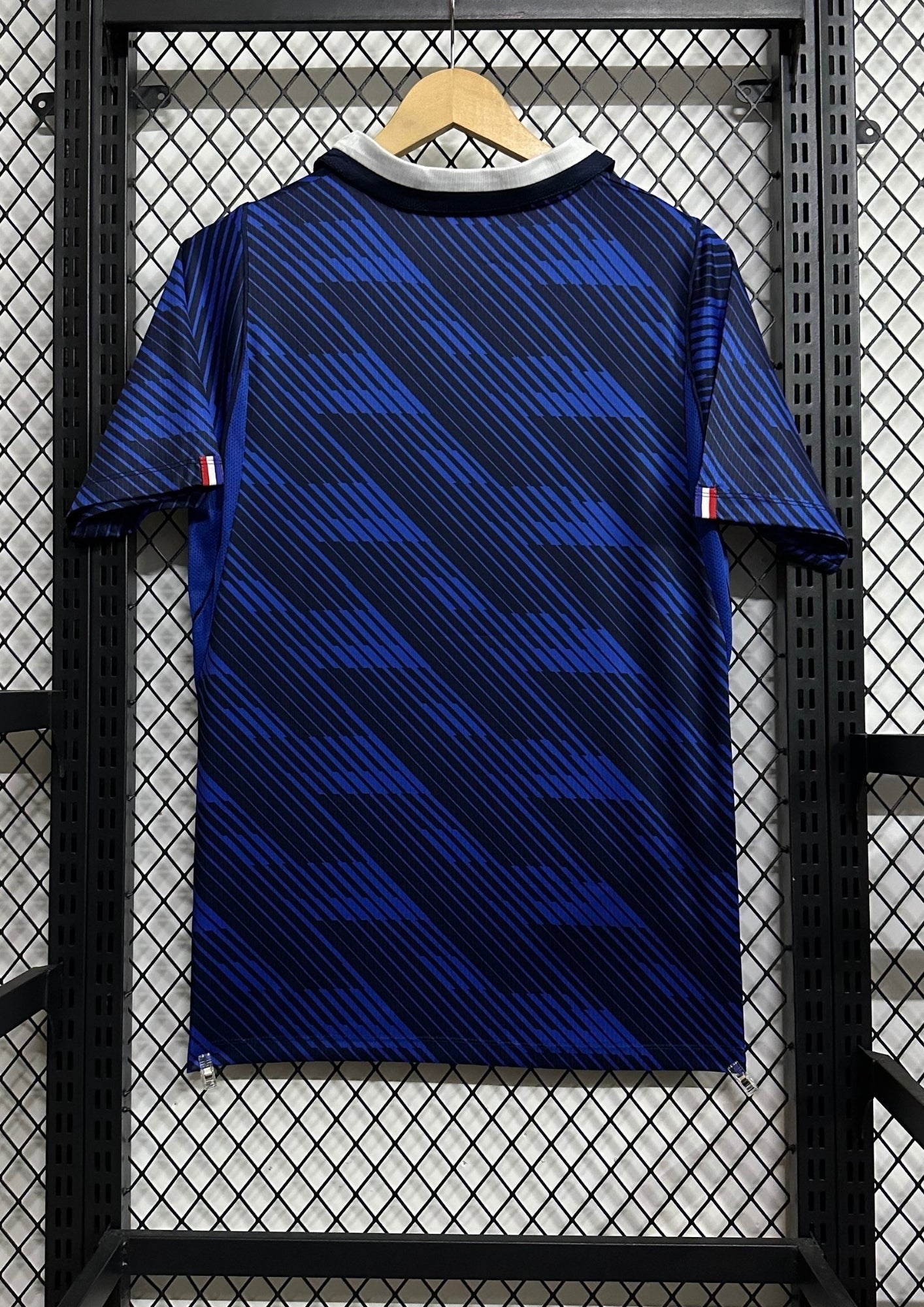 Maillot de Foot France Bleu à Col Blanc - 2 Étoiles GoalKits