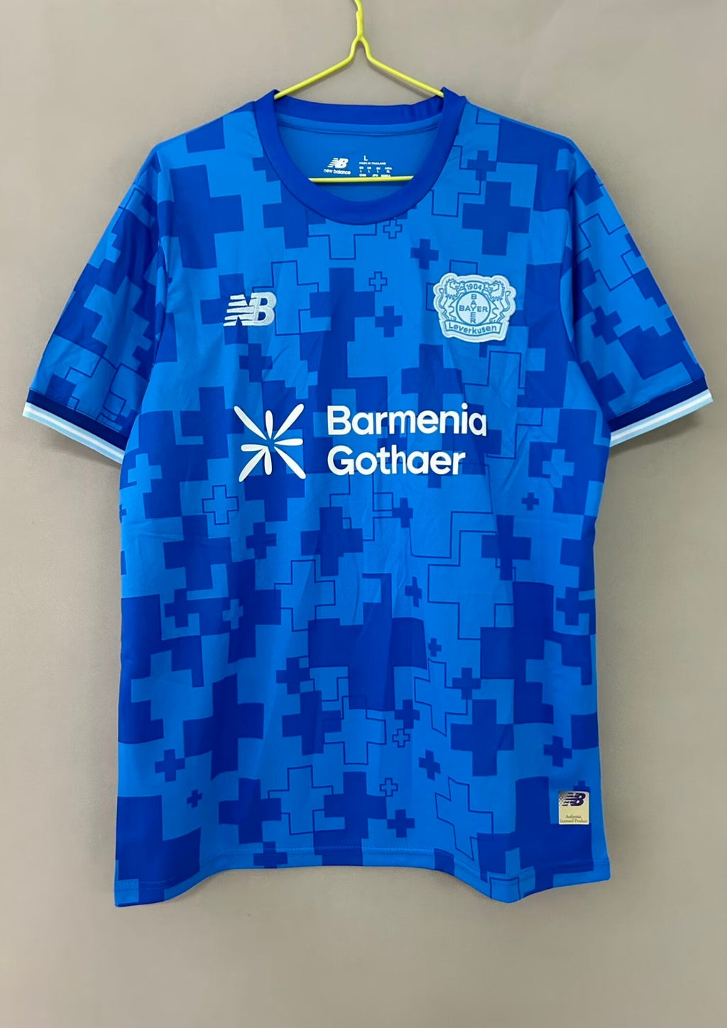 Maillot Leverkusen Pre-Match 24/25 - Bleu & Motifs Croix "Pixel" GoalKits