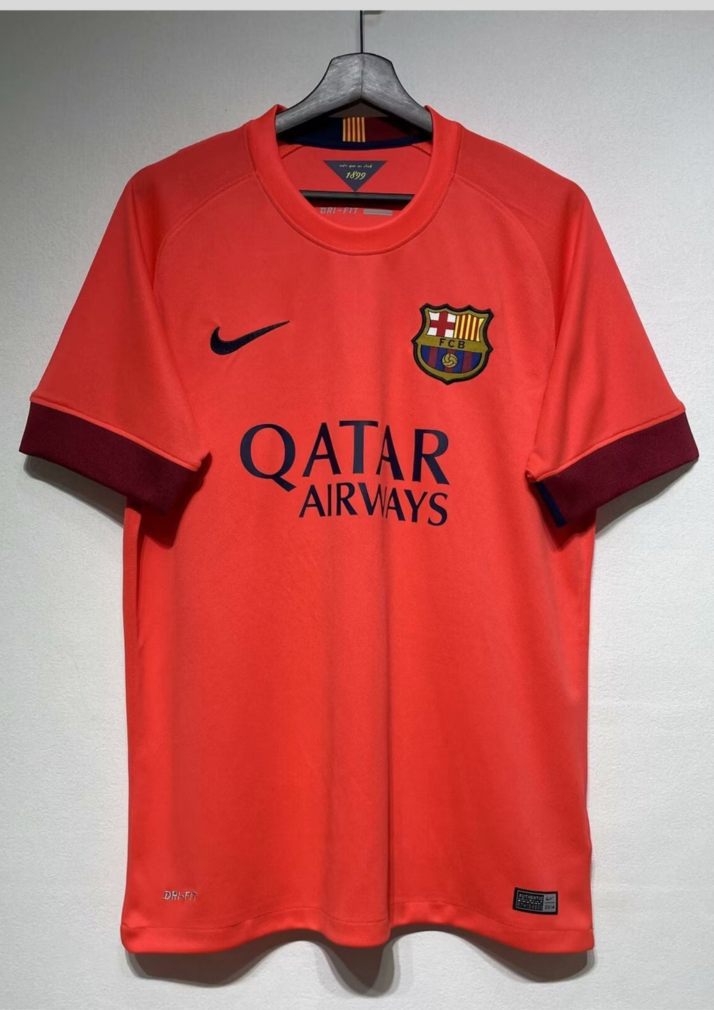 Maillot FC Barcelone Third 2014/15 – Édition "Salmon Orange" Qatar Airways GoalKits