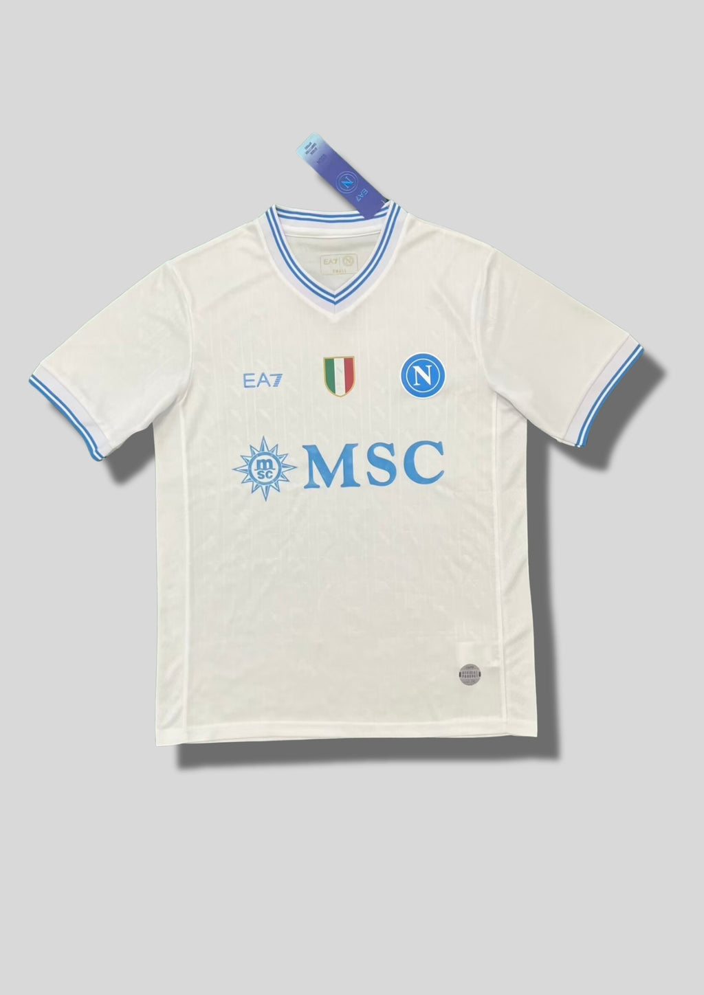 Naples Extérieur 23/24 - EA7 MSC (Blanc avec détails azur & Scudetto) GoalKits