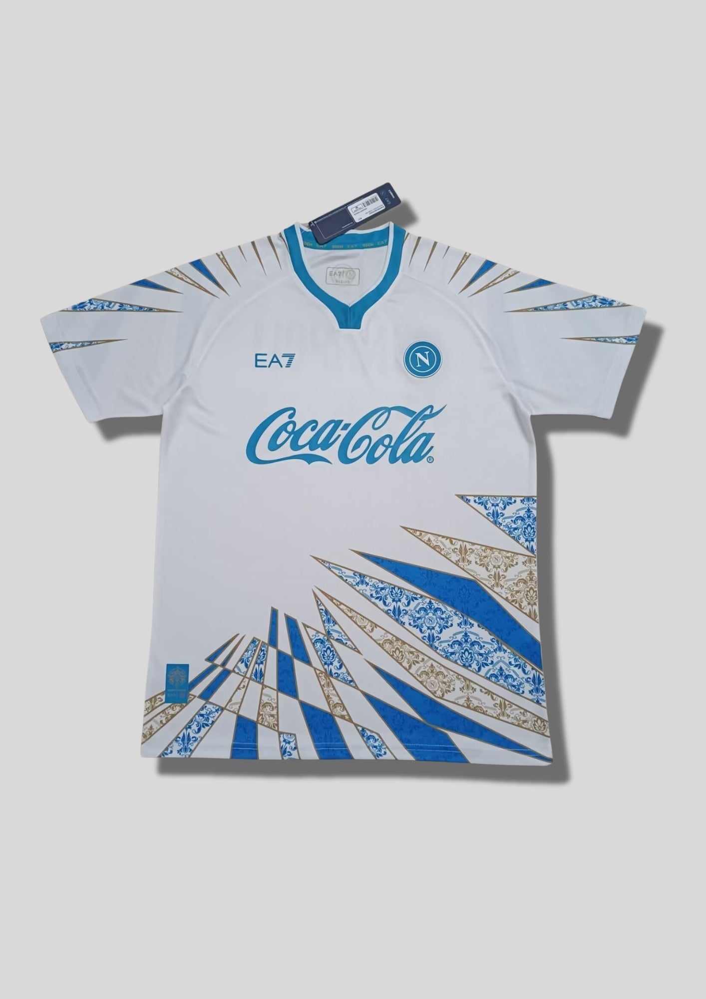 Naples x Coca-Cola Special Edition - EA7 Blanc & Azur (Motifs Baroques) GoalKits