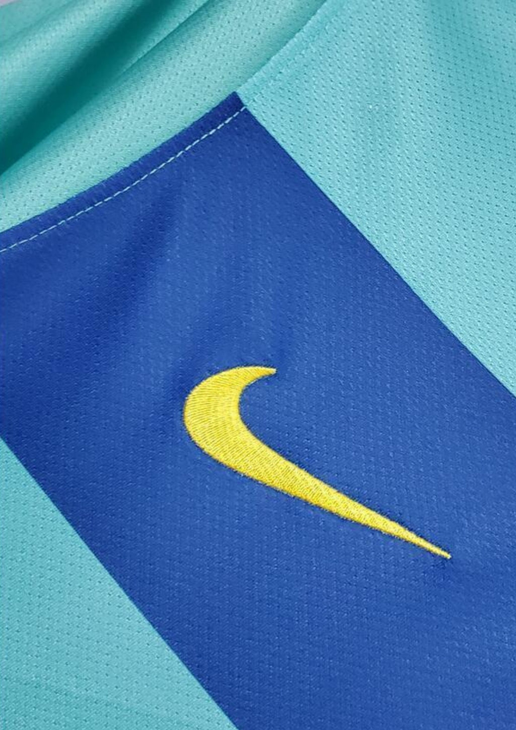 Maillot FC Barcelone Away 2016/17 – Édition "Deep Purple" Qatar Airways GoalKits