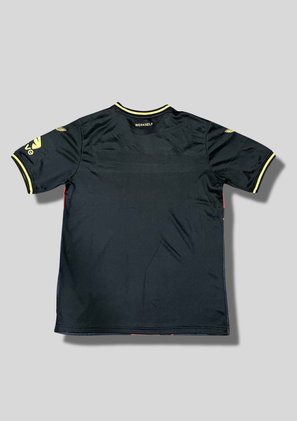 Maillot Leverkusen Third 24/25 - Noir & Croix Rouge "Skyline Edition" GoalKits