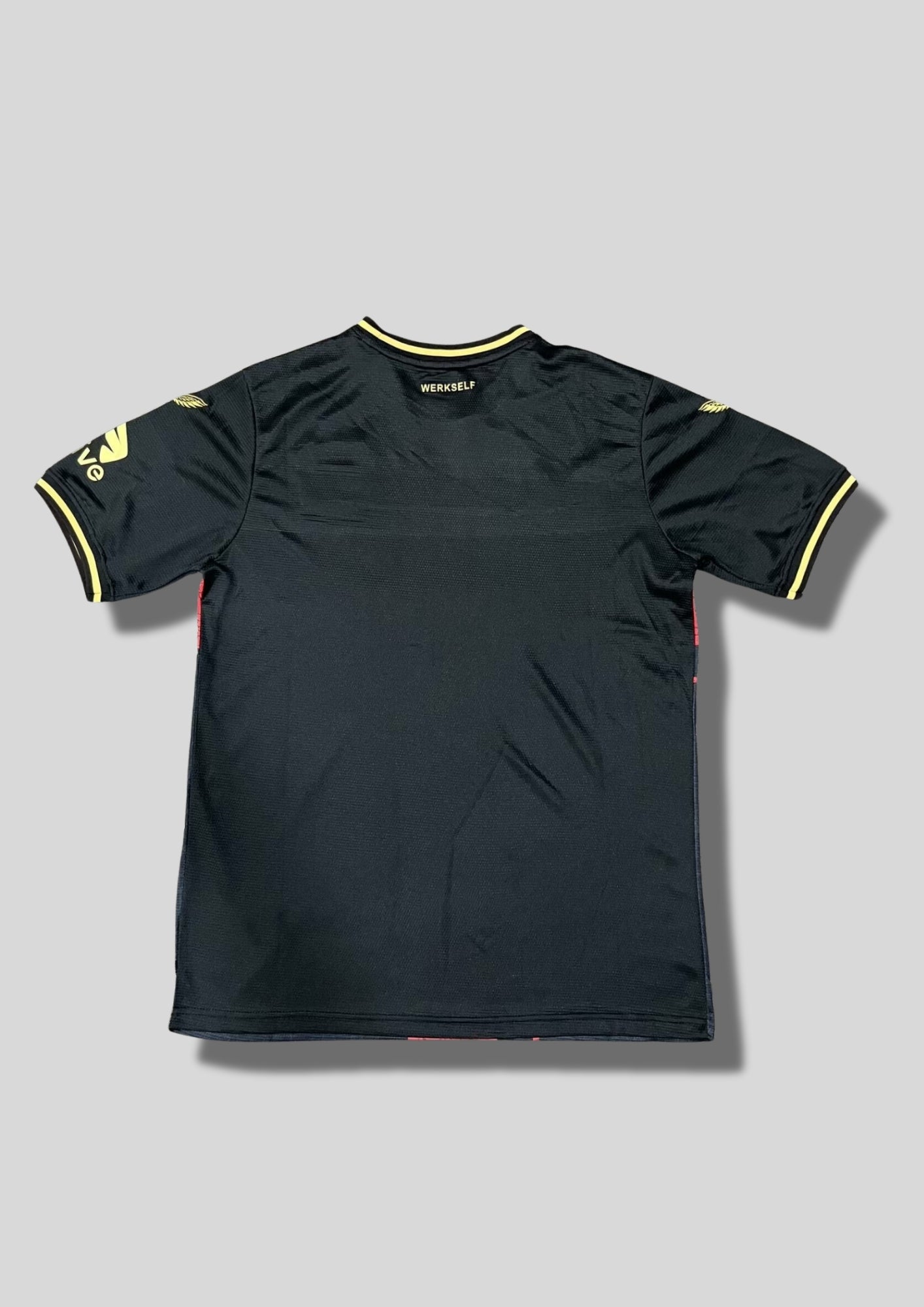 Maillot Leverkusen Third 24/25 - Noir & Croix Rouge "Skyline Edition" GoalKits