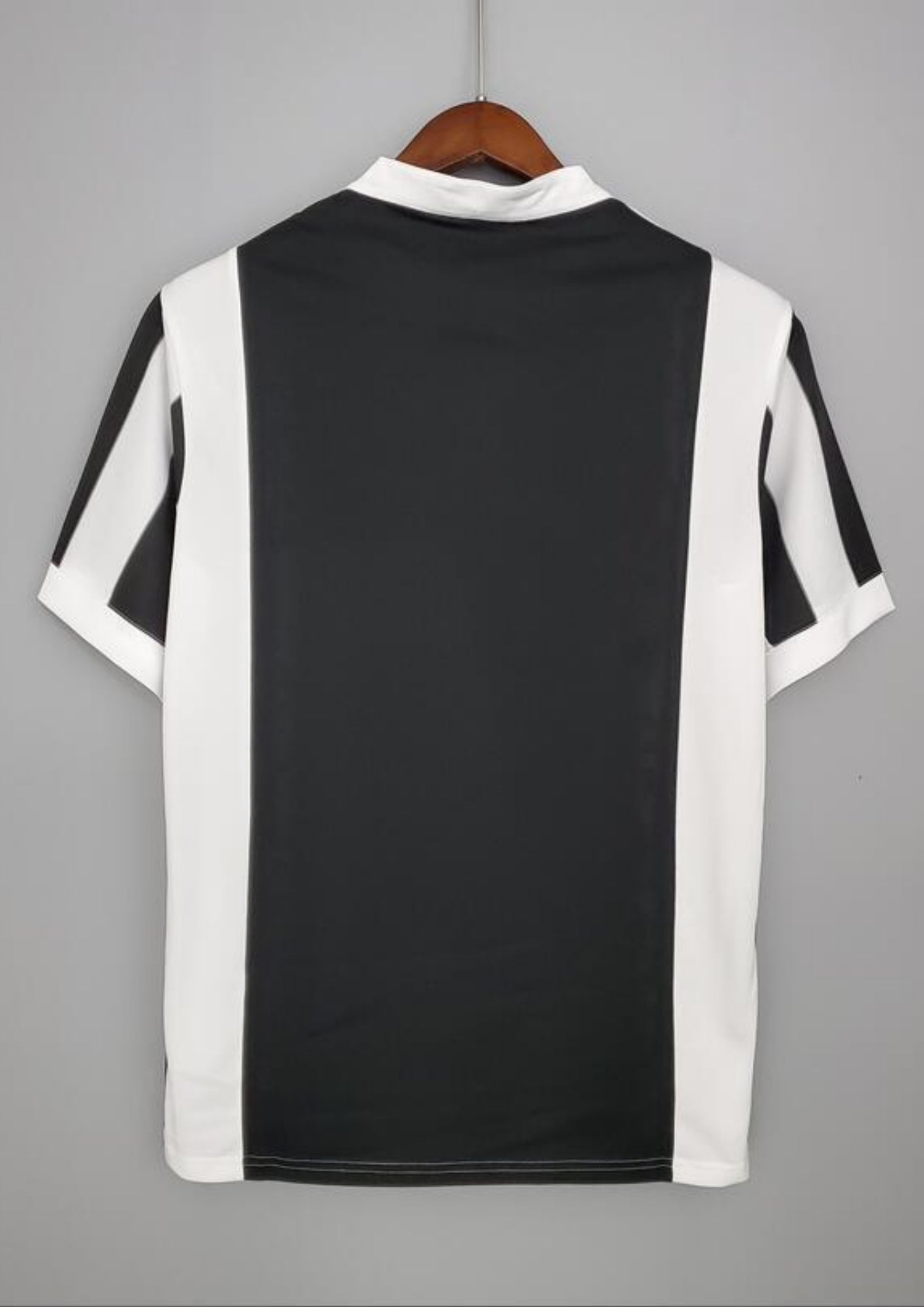 Juventus Domicile 18/19 - Adidas Jeep (Design classique à rayures) GoalKits