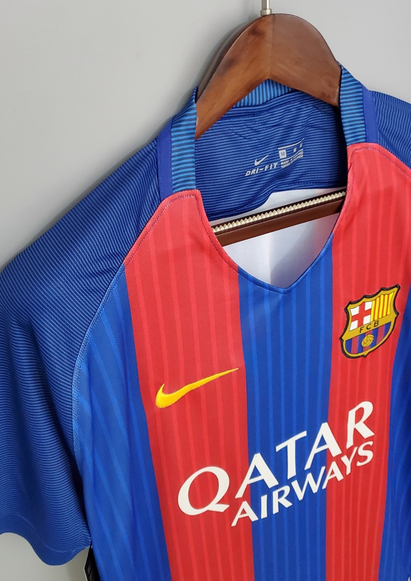 Maillot FC Barcelone Domicile – Édition Classique "Qatar Airways" GoalKits