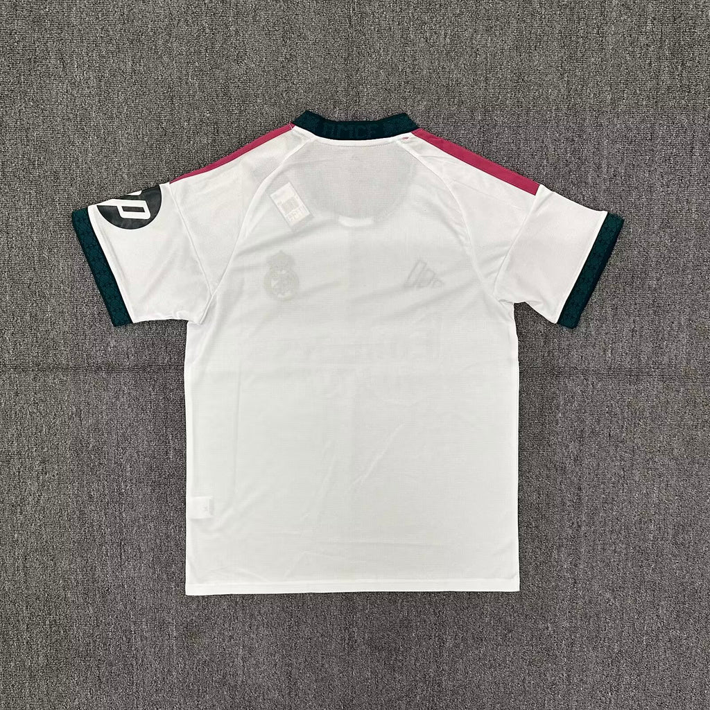 Maillot Real Madrid Domicile 24/25 - Blanc / Rose / Vert GoalKits