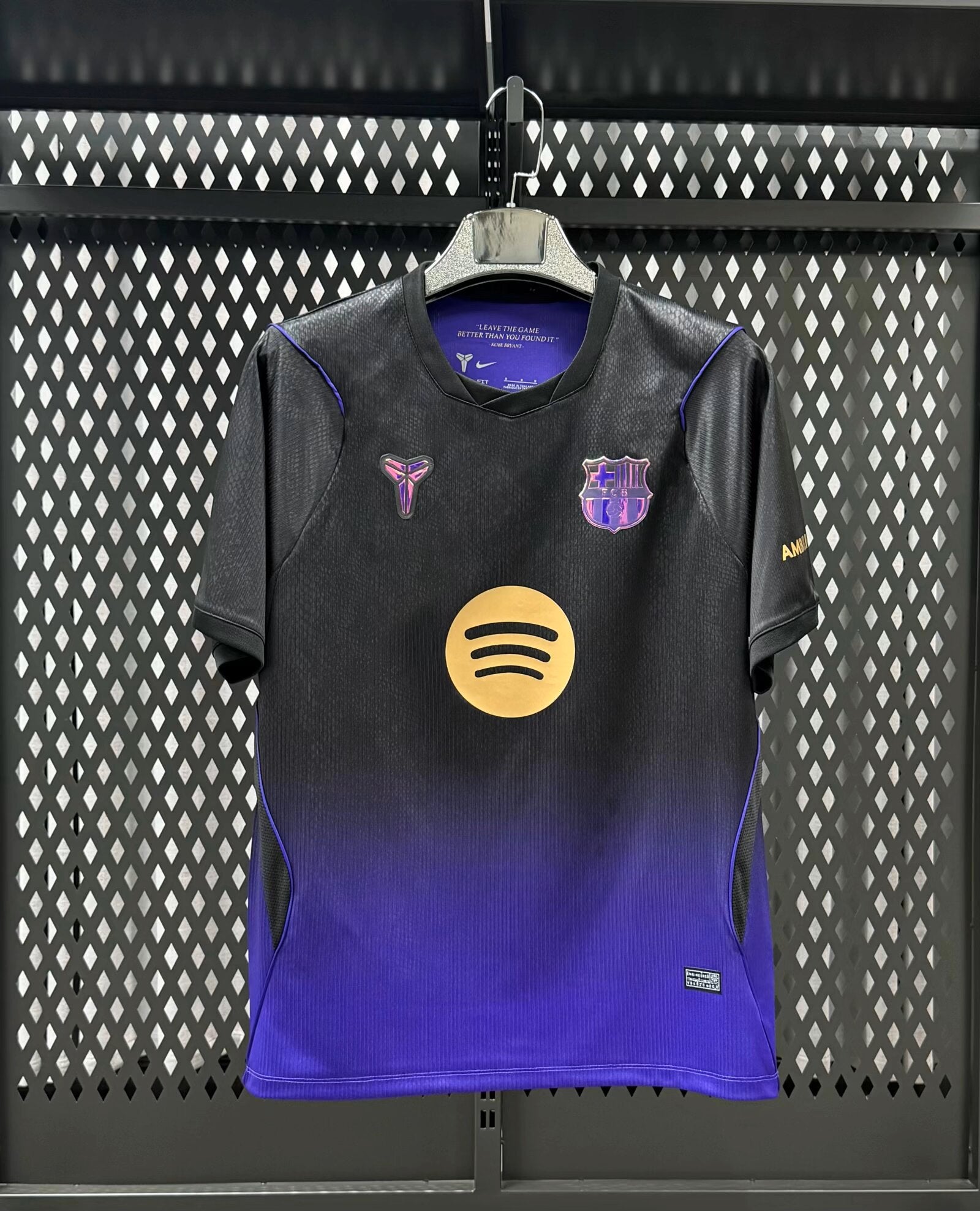 Maillot FC Barcelone Extérieur 26/27 - FC Barcelona x Kobe Bryant GoalKits